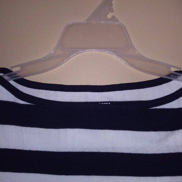 Old Navy white & Blue stripe 3/4 sleeve shirt S - Picture 6 of 7